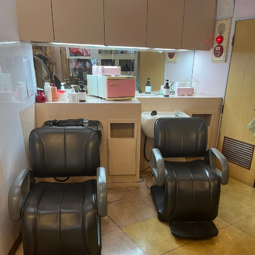 シニア向け美容室
世田谷区桜丘
大人のこだわり美容室